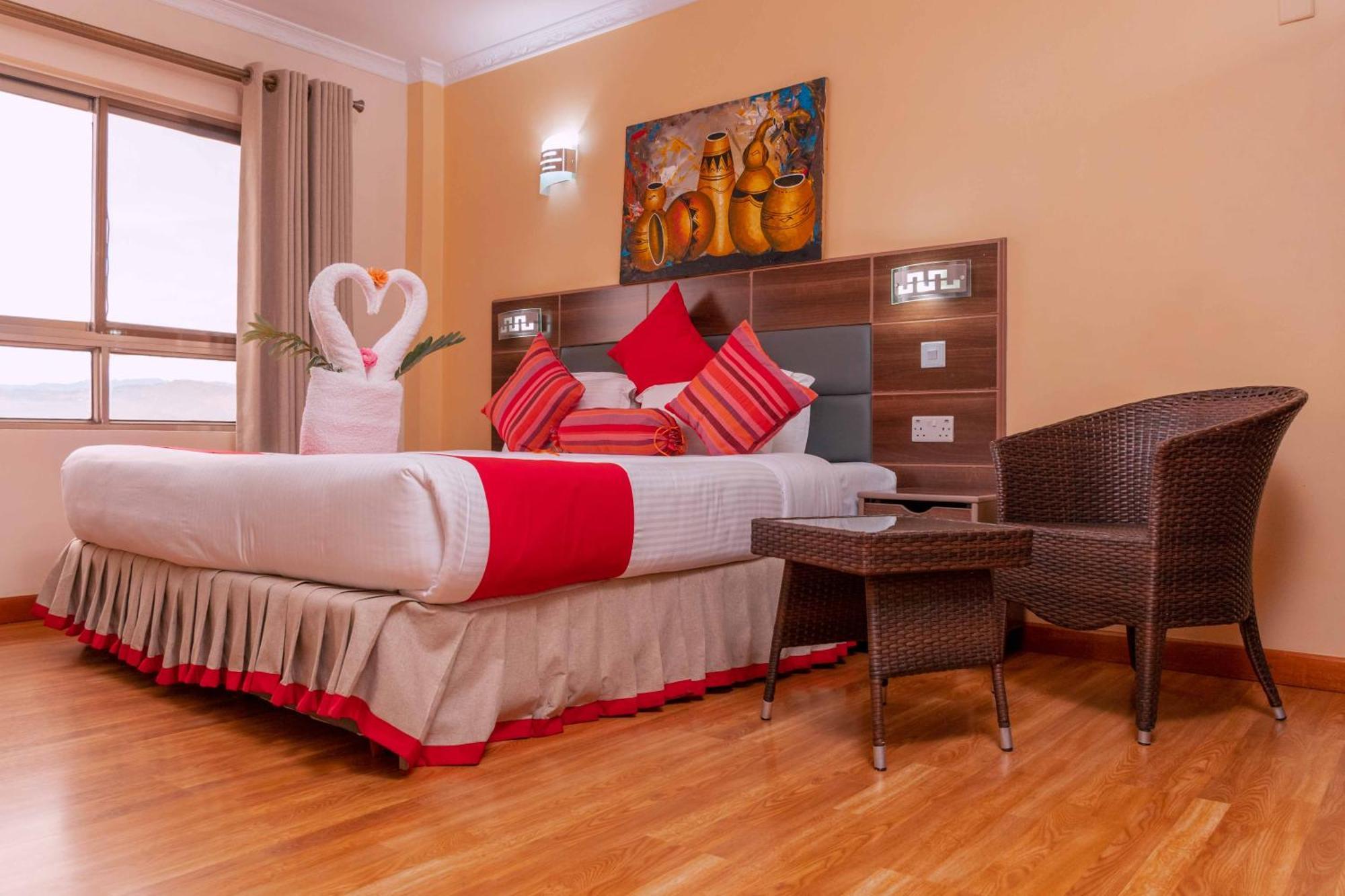 Buraha Zenoni Hotel&Resort Nakuru Bagian luar foto