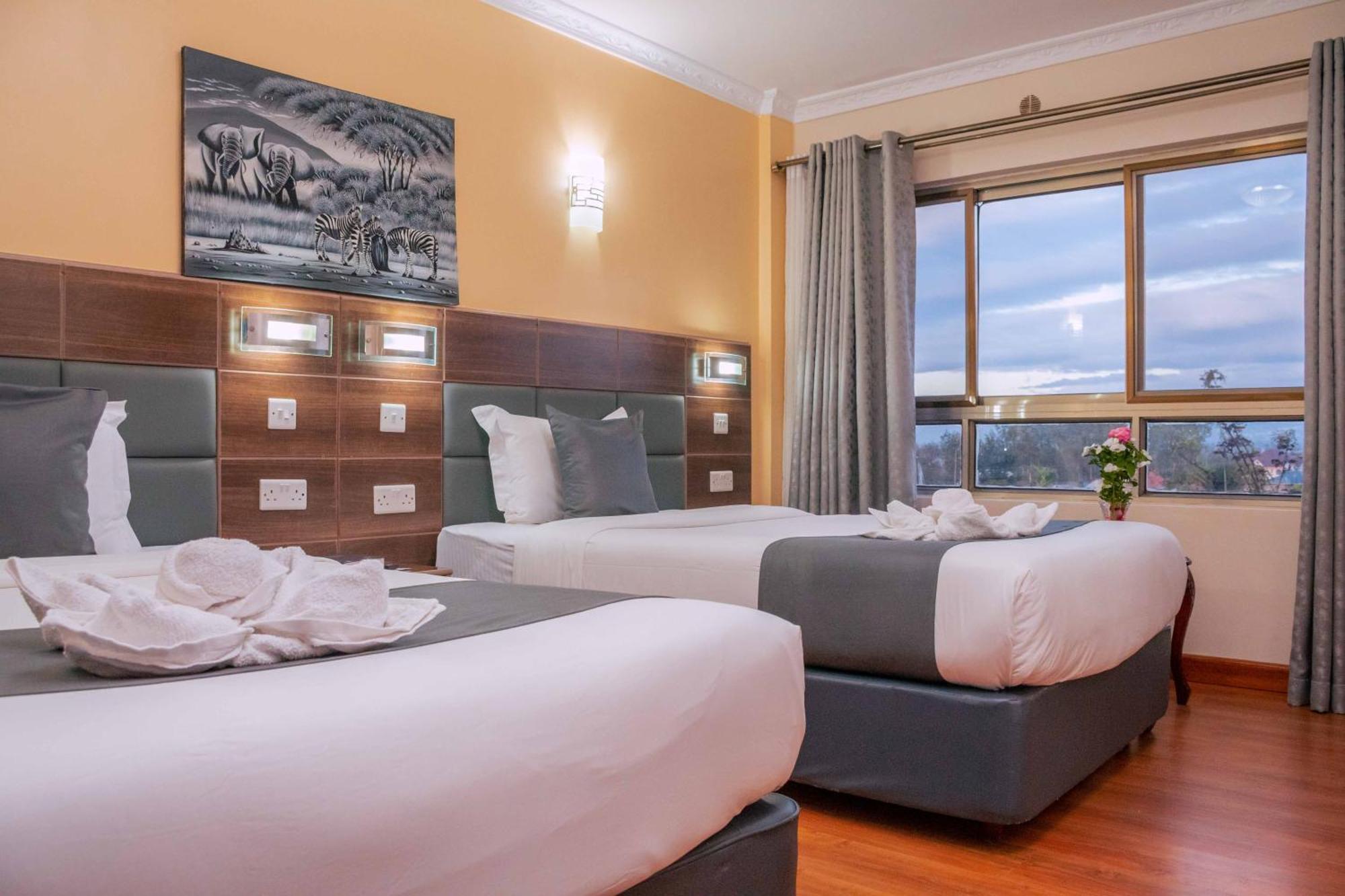 Buraha Zenoni Hotel&Resort Nakuru Bagian luar foto